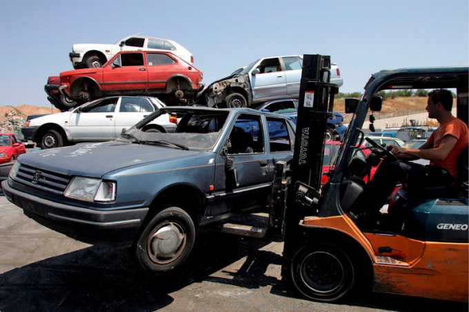 How to rent a car for scrap