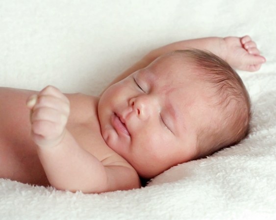 How to give newborns vitamin D