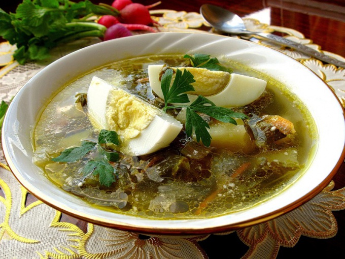 We cook unusual green borsch