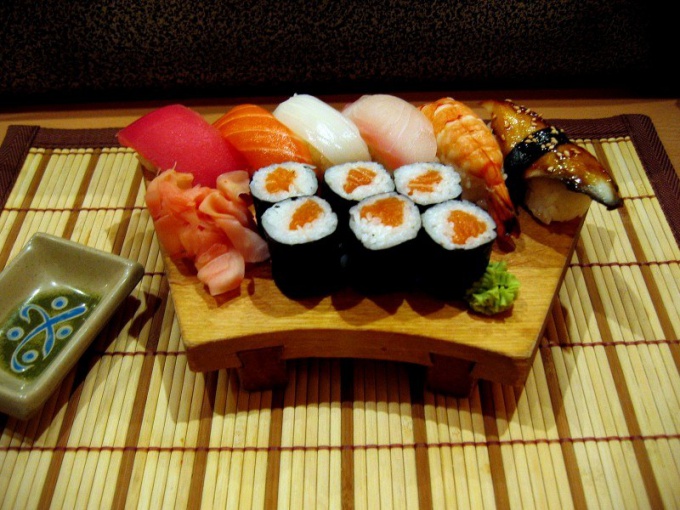 How to cook sushi and rolls at home