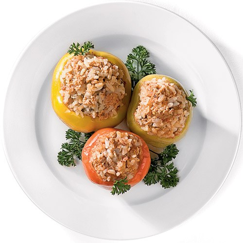 In which sauce can be stewed stuffed pepper