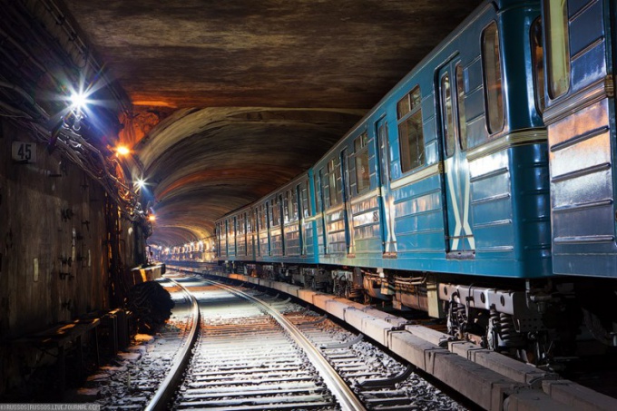 When the first metro was built in Moscow