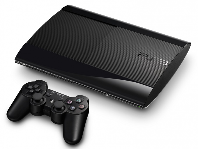 How much does the PS3 cost in Russia?