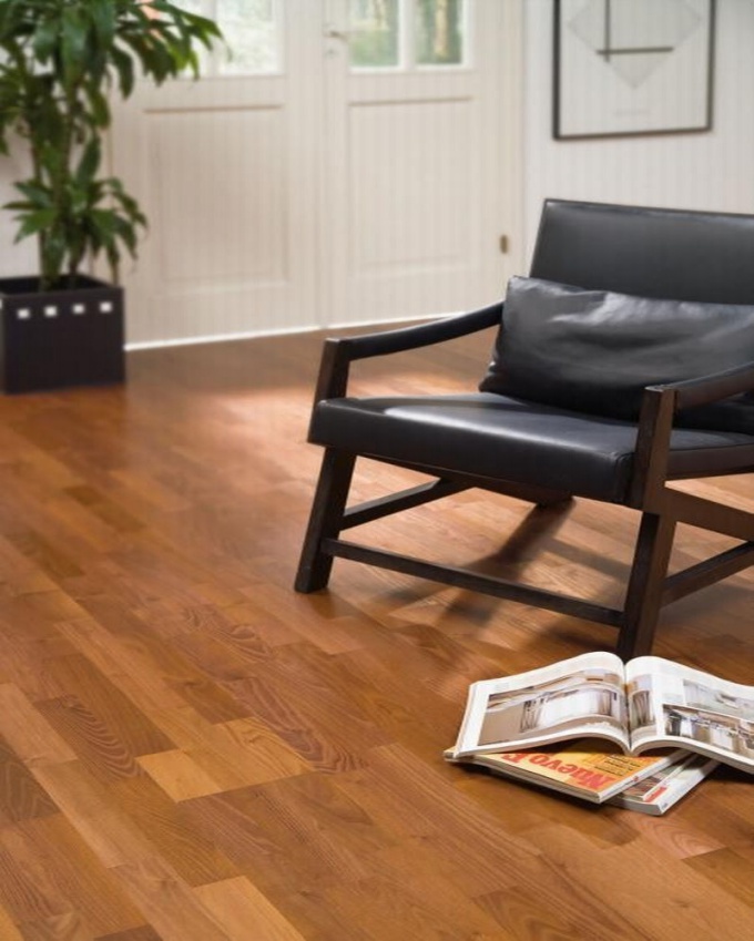 How to remove scratches from a parquet