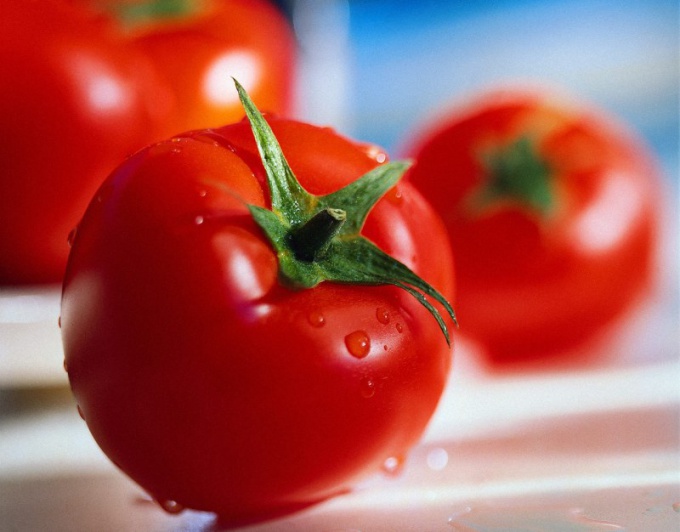 How to prepare tomato seeds for seedlings