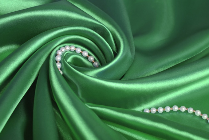 4 ways with which you can determine the quality of silk