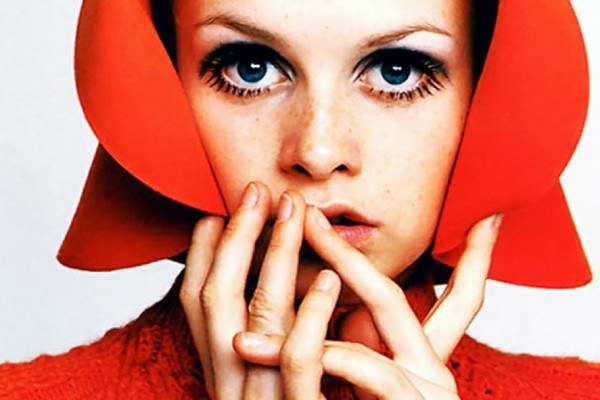 Features of twiggy style 