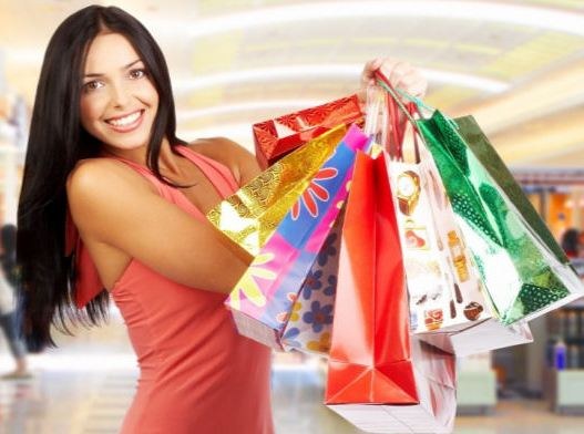 Features of buying clothes and shoes in the online store