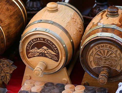 Tip 1: How to distinguish real Armenian cognac