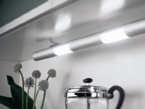 Which fluorescent lights are better