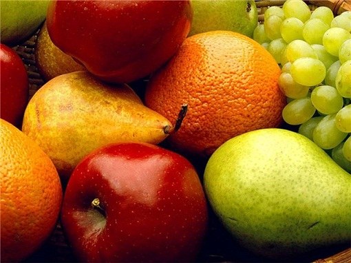 Apples, pears, citrus - a dessert for diabetics